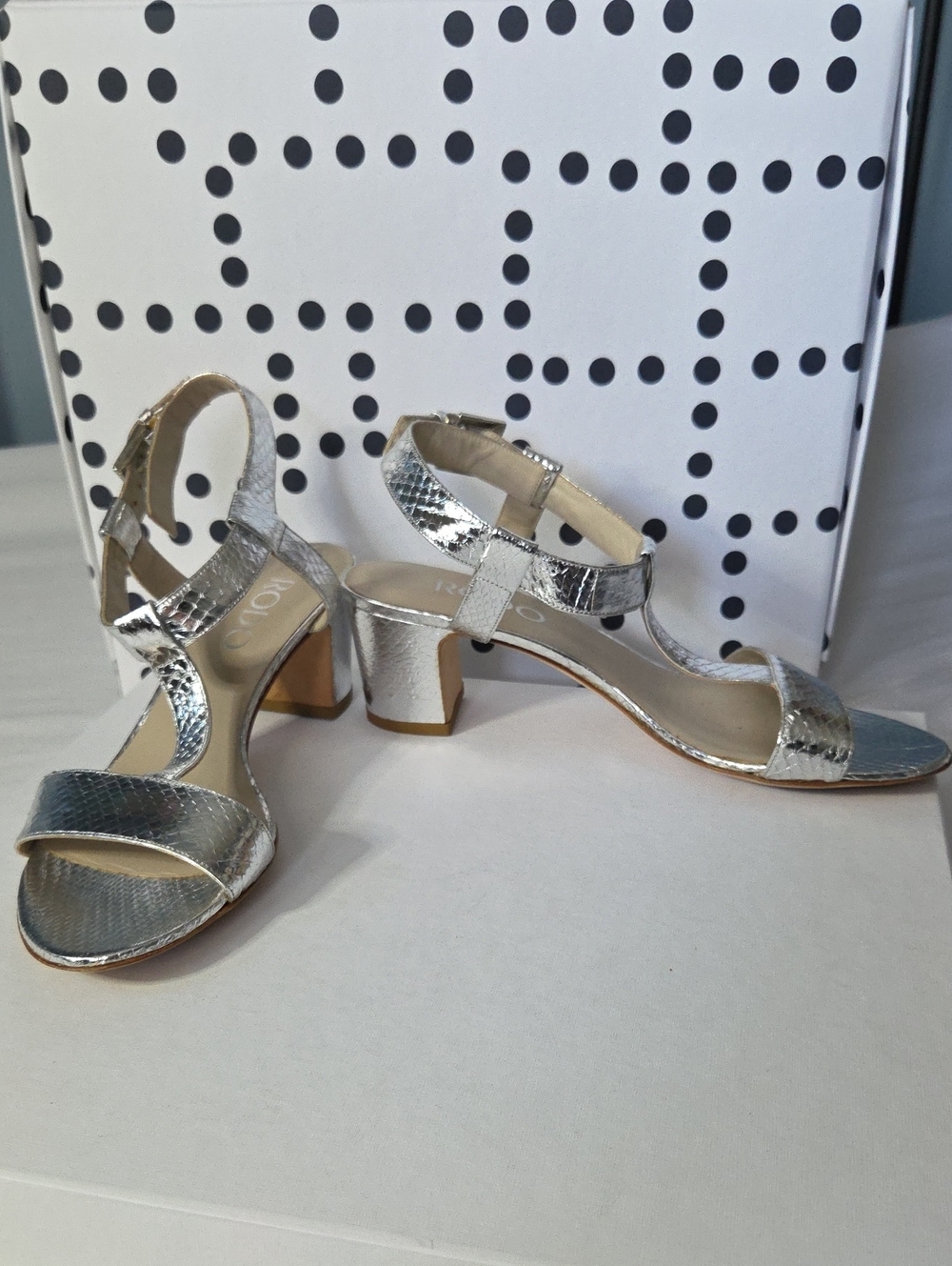 Nearly New Rodo Silver Metallic Snakeskin Embossed Leather Block Heel Sandals